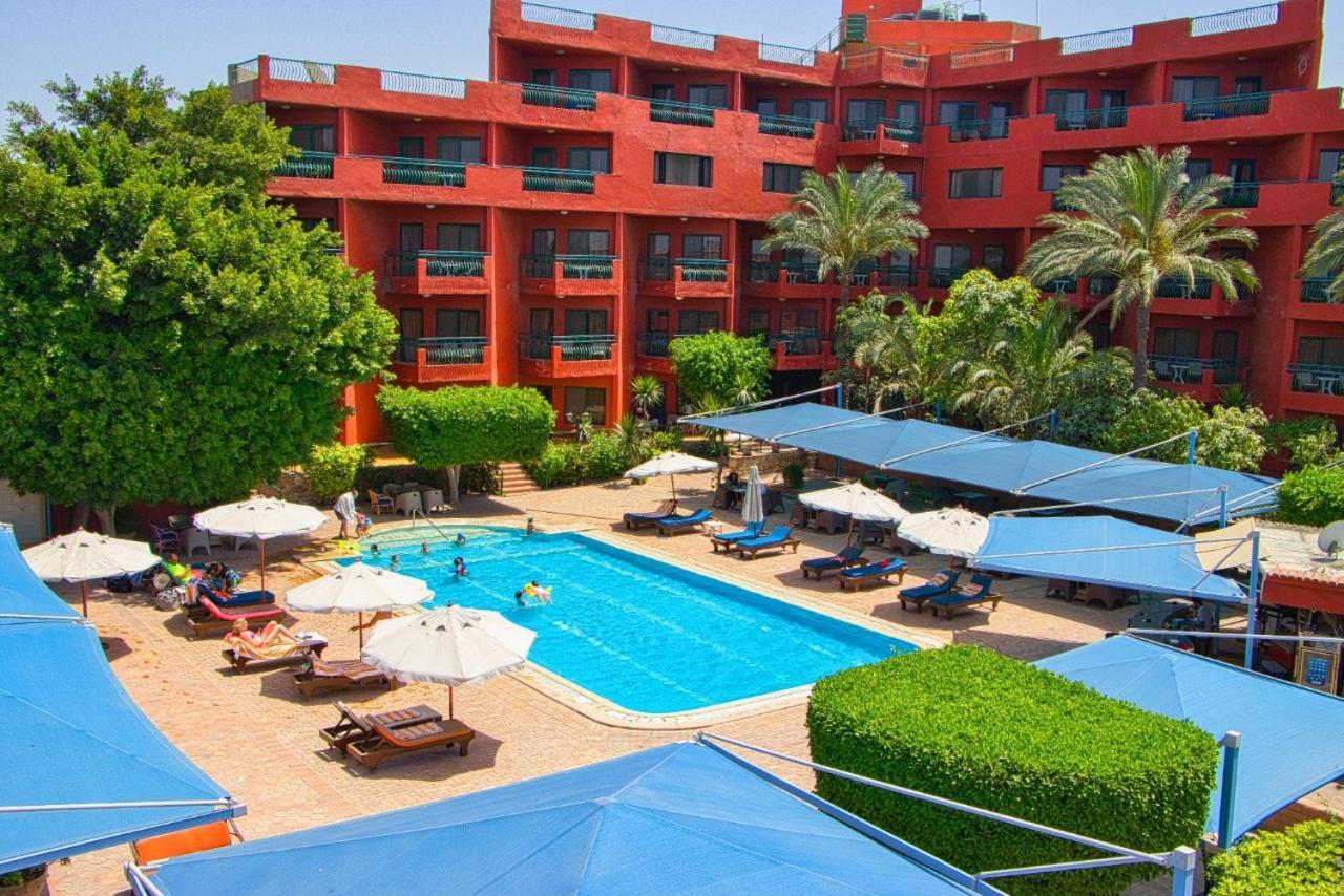 Adham Compound Hotel Кинг Мариут Екстериор снимка