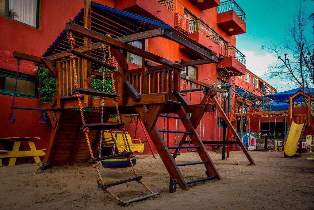 Adham Compound Hotel Кинг Мариут Екстериор снимка